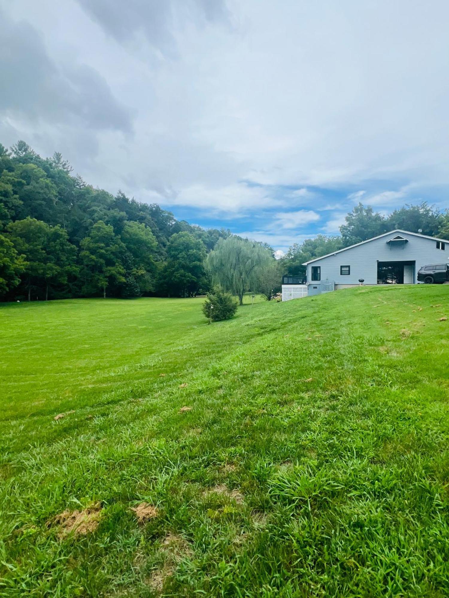 Firefly Fields 2-Acres With Guest House, Game Room, Mountain & River Views Sevierville Εξωτερικό φωτογραφία