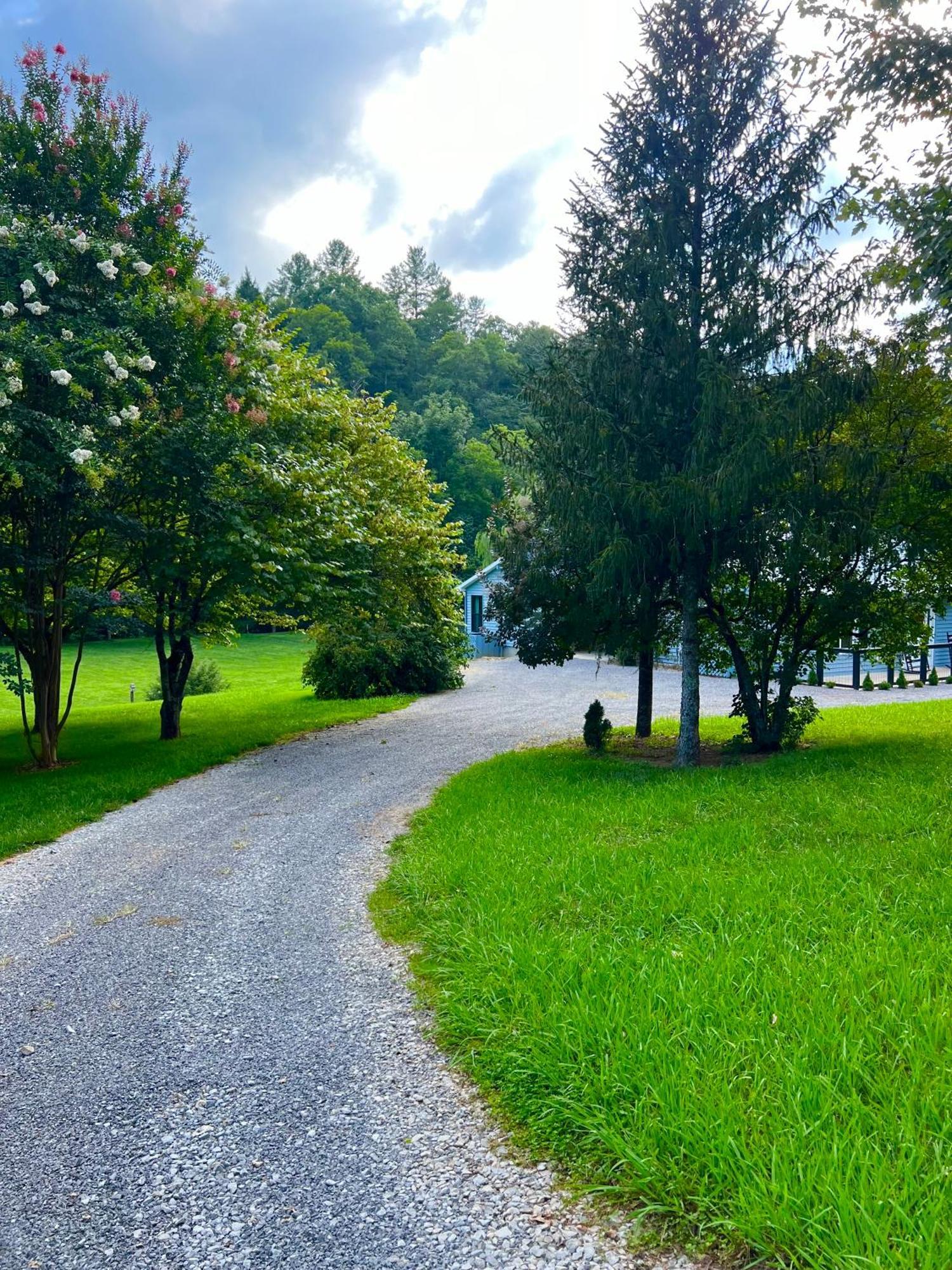 Firefly Fields 2-Acres With Guest House, Game Room, Mountain & River Views Sevierville Εξωτερικό φωτογραφία