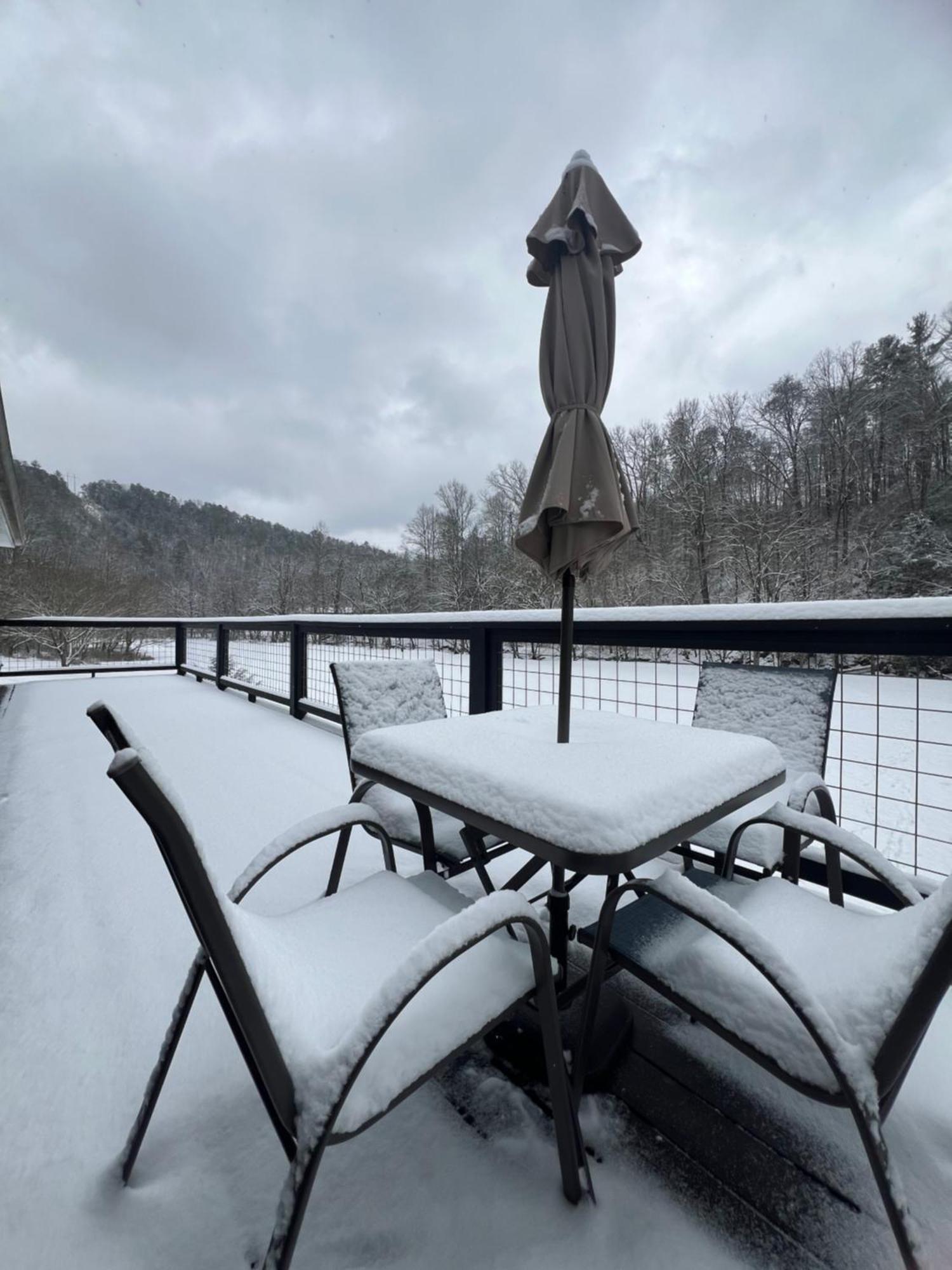 Firefly Fields 2-Acres With Guest House, Game Room, Mountain & River Views Sevierville Εξωτερικό φωτογραφία